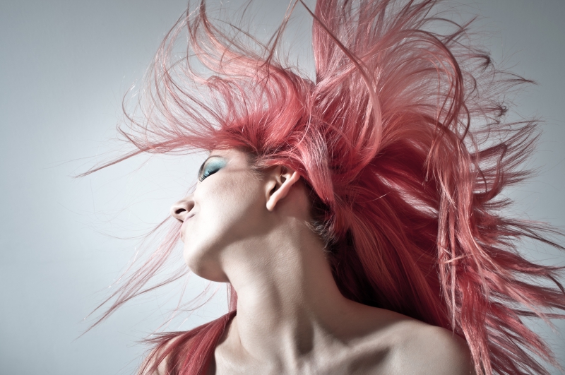 coiffure-LA ROQUE ESCLAPON-min_people-hair-wild-portrait-red-color-606493-pxhere.com